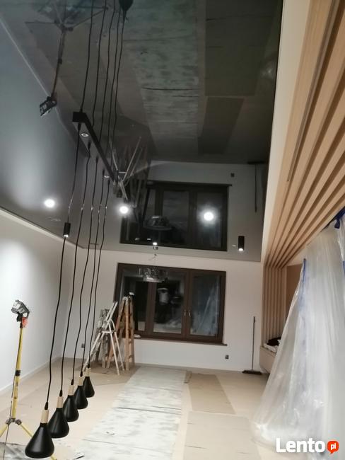 Gładki Prosty Sufit - Sufity Napinane Wykończenia Wnętrz