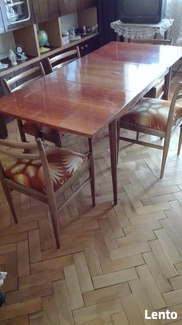 Stół i krzesła z PRL