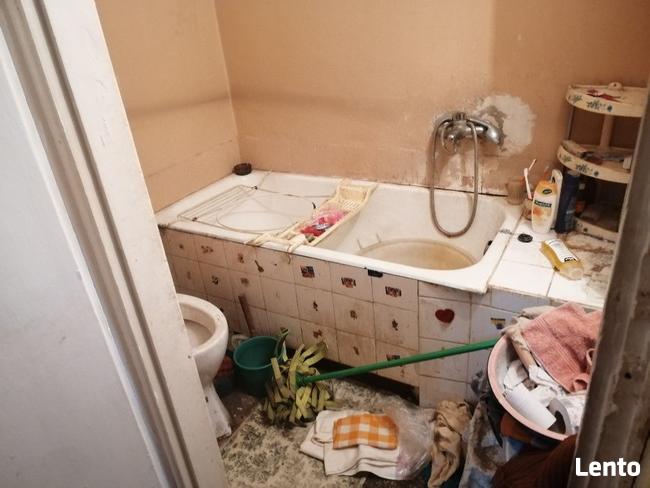 Opróżnianie Sprzątanie mieszkań komórek działek domów garaży