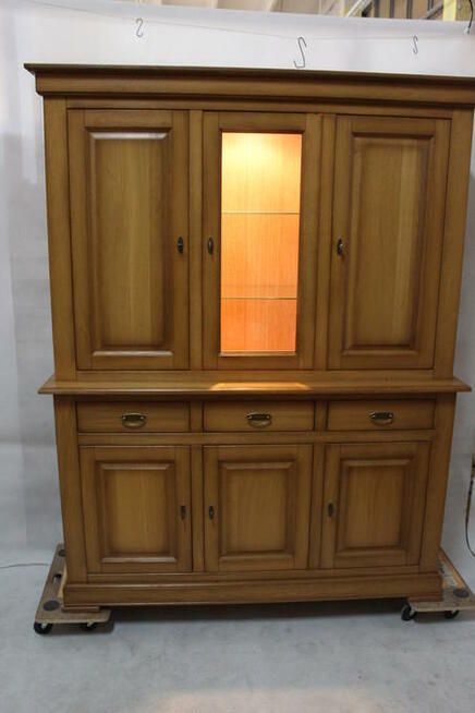 Sprzedaż artykulów używanych z Holandii