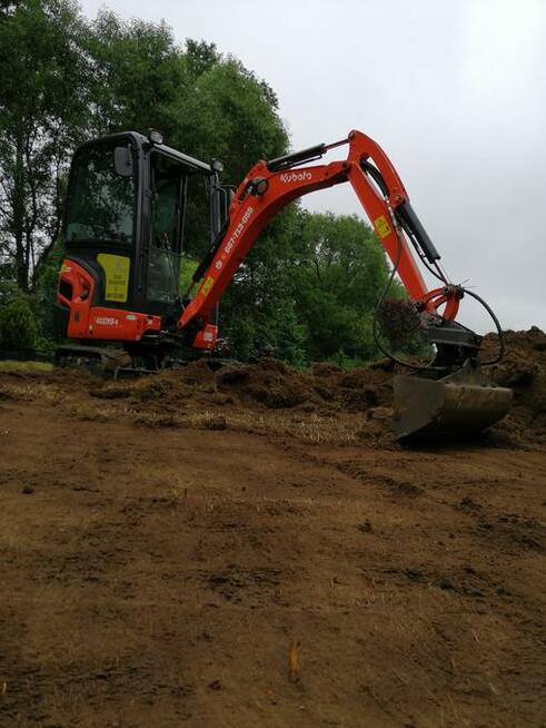 Usługi Koparką 3.2 T, minikoparki, Miniładowarka