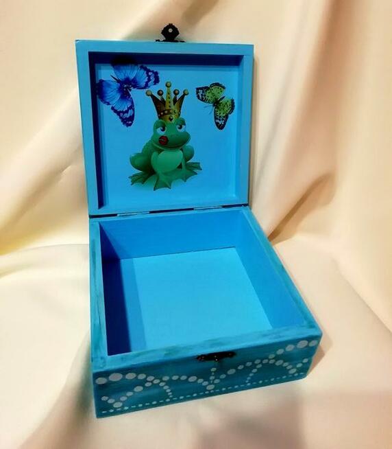 Pudełka drewniane ręcznie zdobione