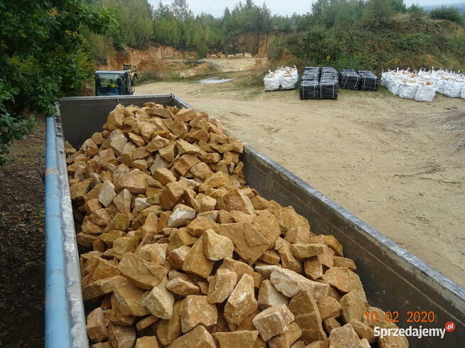 Kopalnia kamienia piaskowca łamanego drogowego na nasypy