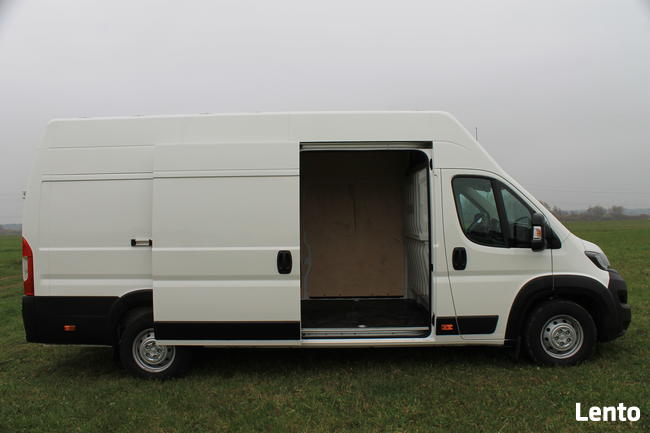 PRZEPROWDZKI TRANSPORT BUSEM WARSZAWA SIEDLCE POLSKA