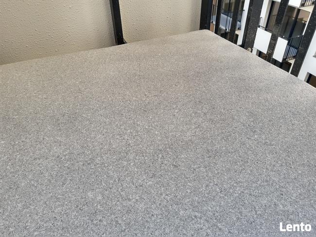 Posadzki żywiczne na balkony i tarasy IMITUJĄCE GRANIT