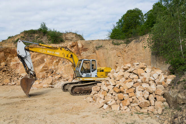 wzmacnianie skarp i osuwisk brzegów nabrzeży kamień 100-300