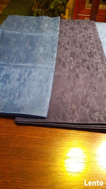 Granatowy obrus plamoodporny 125/160 bieżnik 75/150