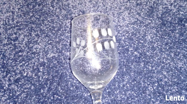 Kieliszki do wina- lata 60/70-te PRL