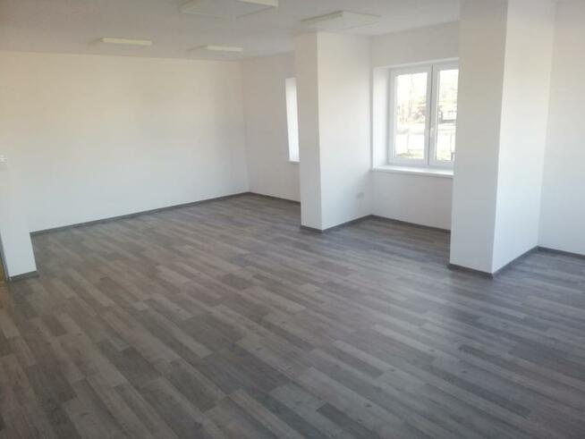 wynajmę pomieszczenia biurowe, usługowe