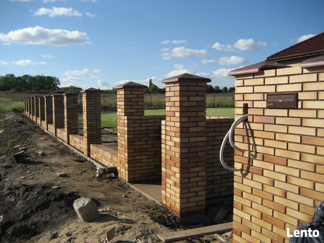 murowanie ogrodzeń i elewacji z klinkieru cegły pełnej