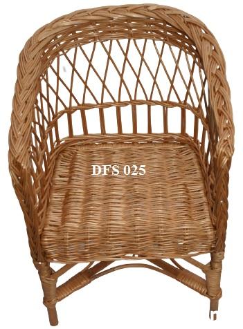 WYROBY Z WIKLINY POLSKIE PLECIONKARSTWO KOSZE MEBLE WIKLINA