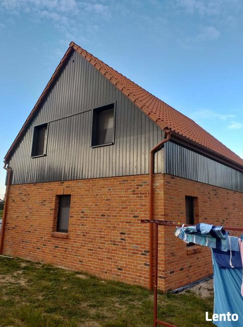 Murowanie cegieł ogrodzenie i elewacji