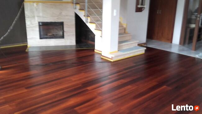 Cyklinowanie, układanie parkietu - renowacja schodów