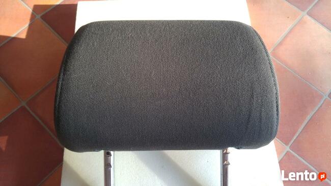 Regulowany zagłówek prawego fotela Audi A3 S3 RS3 8P