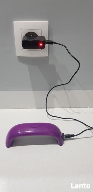 Uszkodzona lampa LED do paznokci