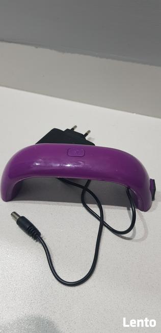 Uszkodzona lampa LED do paznokci