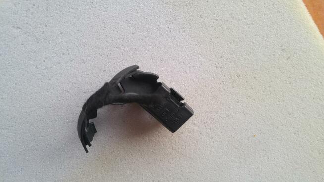 Kanał wiązki przewodów prawego fotela Audi A3 S3 RS3 8P, Q7