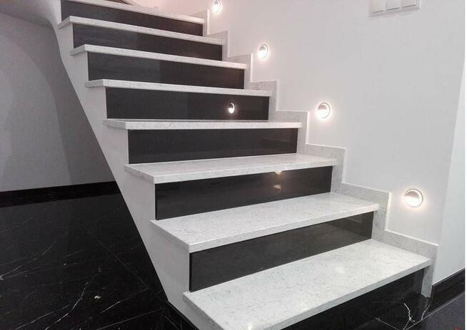 Schody, parapety, blaty z granitu, marmuru itp.