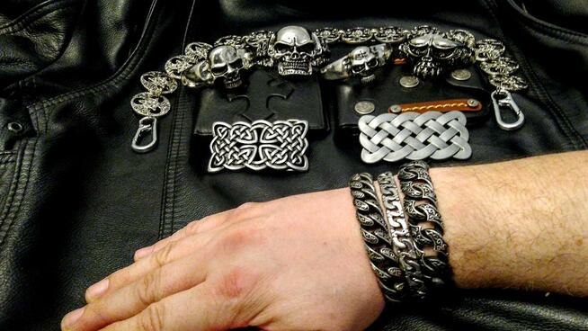 Motocyklowa bransoletka czaszka chopper Harley Gotyk Metal