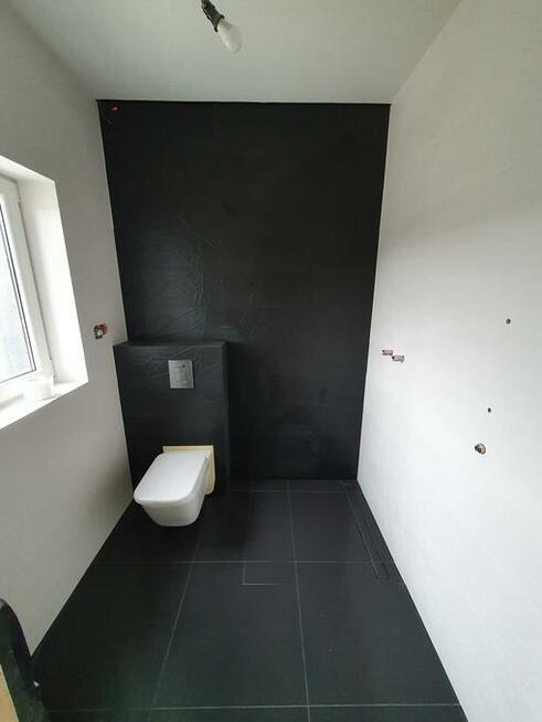 Układanie gresu, ceramiki, kamienia dek. / Łazienki