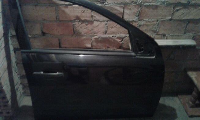 Drzwi przednie prawe opel astra h kolor Z20R