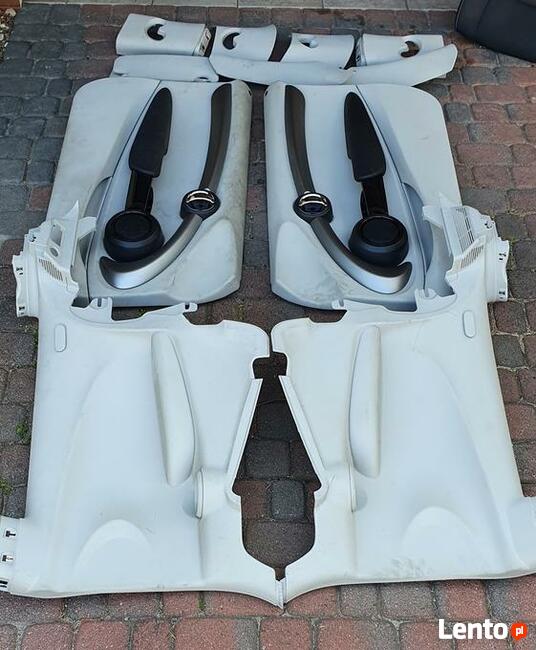 Mini F56 Tapicerka Boczki przód i słupki