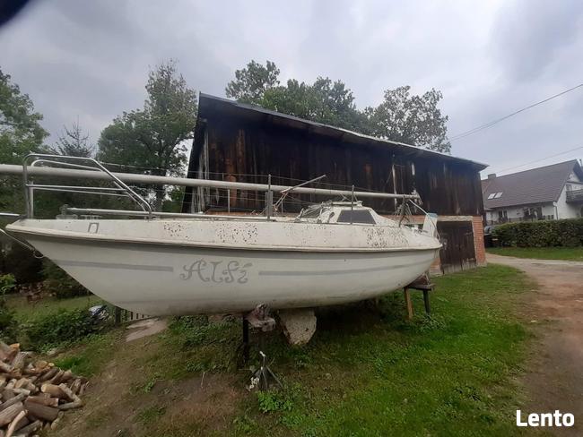 Łódź żaglowo-motorowa Ursa Minor