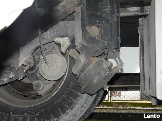 Zestaw podnoszenia osi naczepa przyczepa