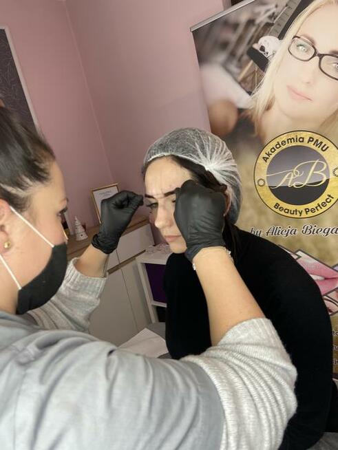 Kursy kosmetyczne w Beauty Perfect Academy na 2021