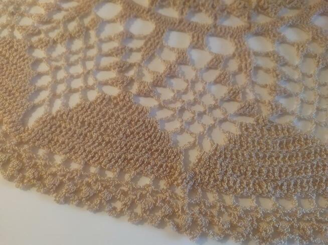 Sprzedam nową serwetę szydełkową