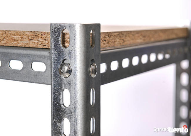 Regały półkowe wypełnione płytą - PRODUCENT