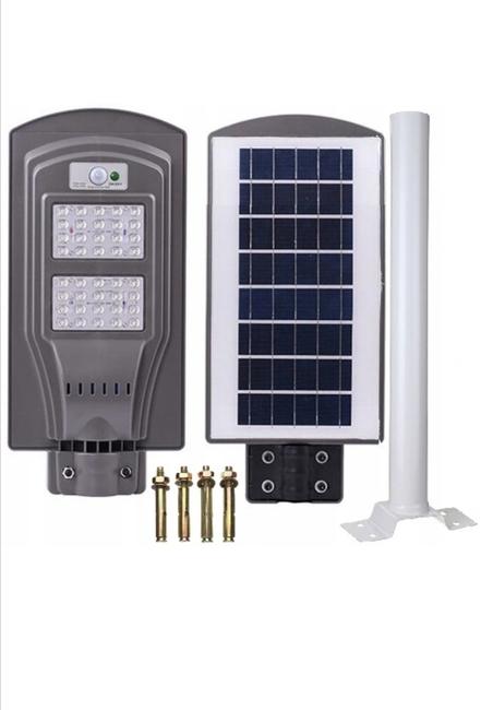 Lampy Solarne uliczne przemyslowe duze i male