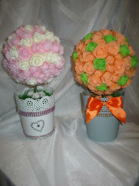 Drzewka kwiatowe ,dekoracja z róż dodatek do wystroju wnętrz