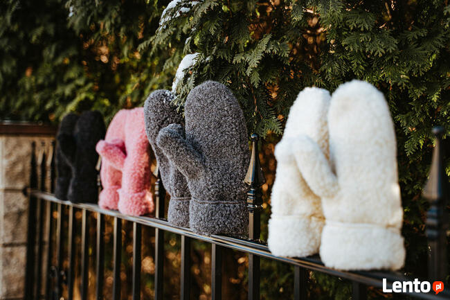 Producent Wyrobów z wełny i bawełny KRYSTA