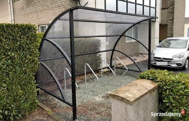 Wiata rowerowa 4000 × 1900 × 2100 cm
