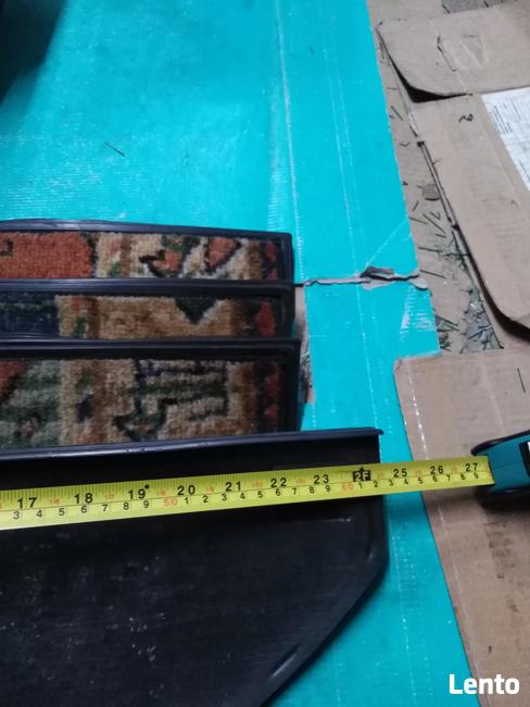 Nakładki na stopnie schodowe