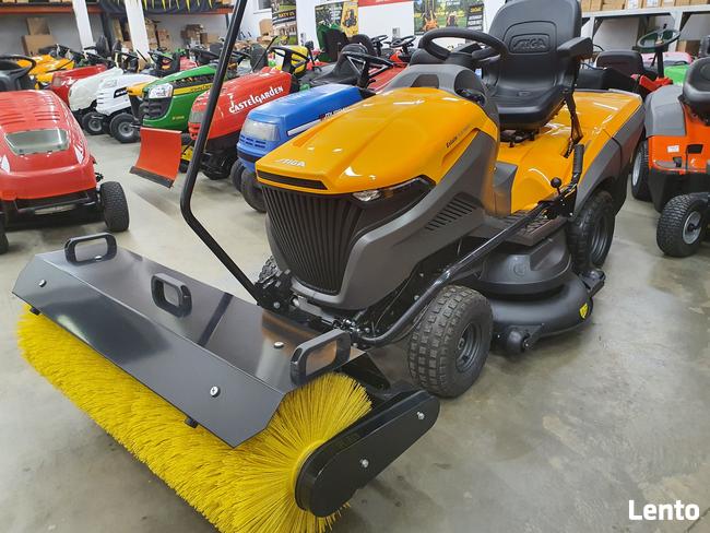 Traktorek ogrodowy Kosiarka +Zamiatarka nowa Stiga 7122 HWSY