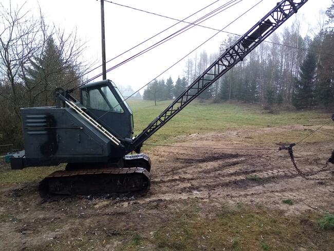 Usługi KM251 Praca koparką linową KM 251(wędka)