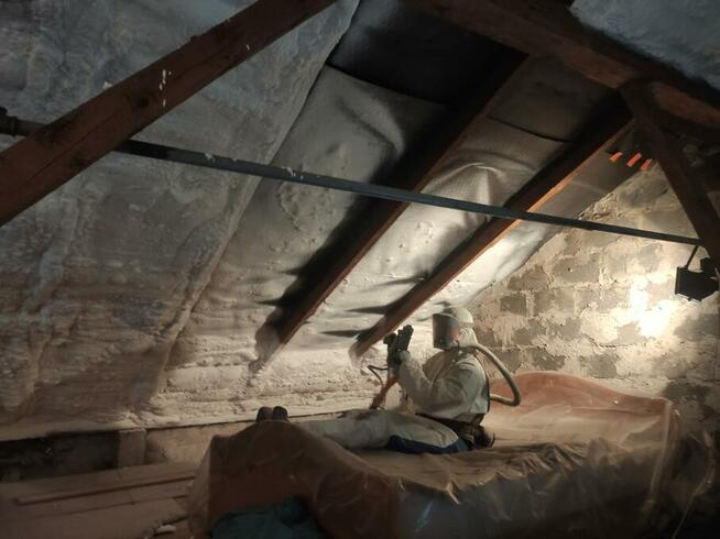 Ocieplenia, izolacje pianką PUR