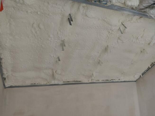 Ocieplenia, izolacje pianką PUR