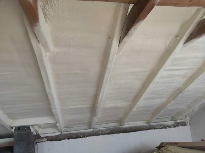 Ocieplenia, izolacje pianką PUR