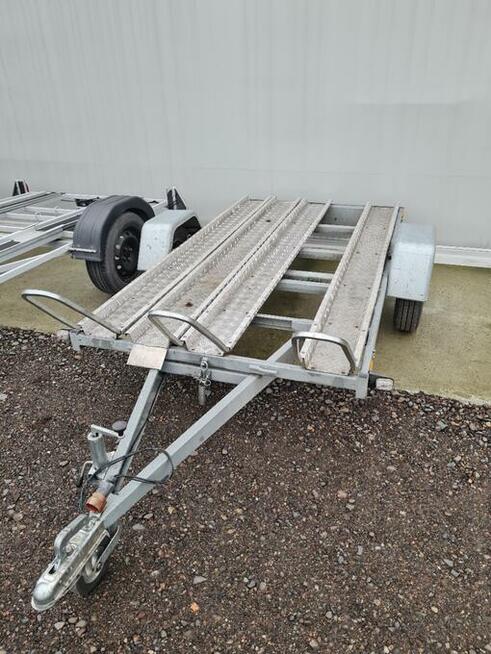 Wynajem Wypożyczalnia Przyczep Przyczepa Przyczepę towarową