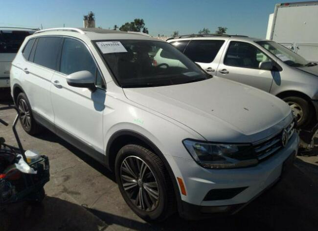 Volkswagen Tiguan 2019, 2.0L, 4x4, porysowany lakier