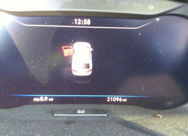 Volkswagen Tiguan 2019, 2.0L, 4x4, porysowany lakier