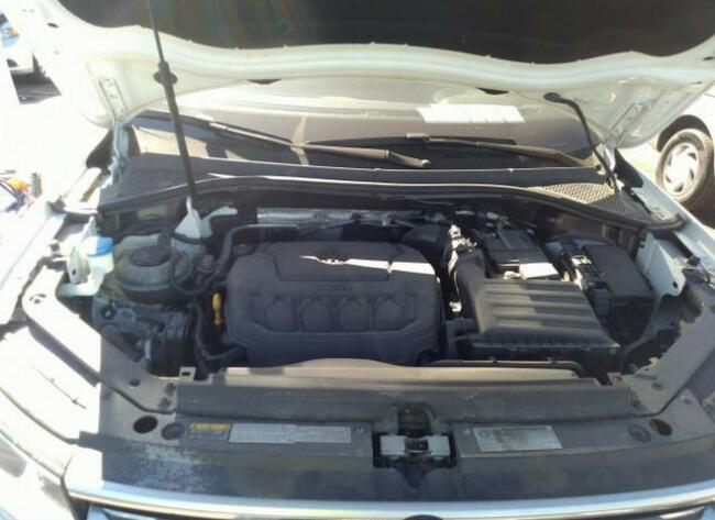 Volkswagen Tiguan 2019, 2.0L, 4x4, porysowany lakier