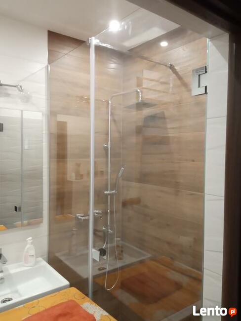 Kabiny prysznicowe, balustrady, drzwi przesuwne szklane