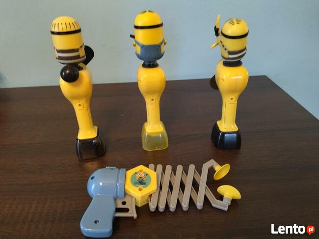 2 Minionki z wiatraczkami