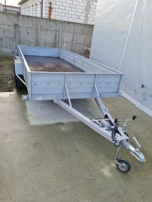 Wynajem Wypożyczalnia Przyczep Przyczepa Przyczepę towarową