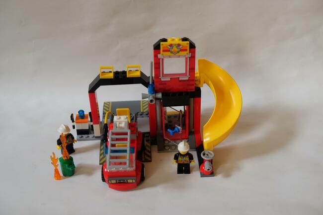 Lego Juniors- 10720, 10671- helikopter policyjny, remiza