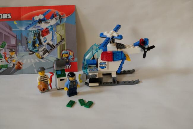 Lego Juniors- 10720, 10671- helikopter policyjny, remiza